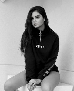 Julia Paranhos