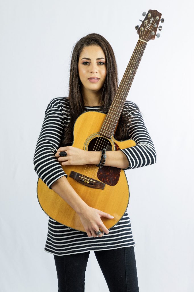 Thais Salles