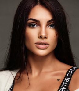 Tainah Cavalcantti