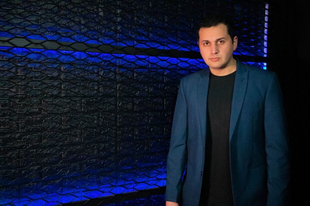 Professor Rodrigo Prado